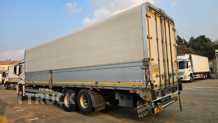 벤츠 아록스 299 후축 윙바디 7.5톤 오토 리타더 5