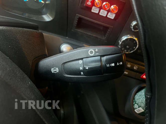 벤츠 아록스 299 후축 윙바디 7.5톤 오토 리타더 17