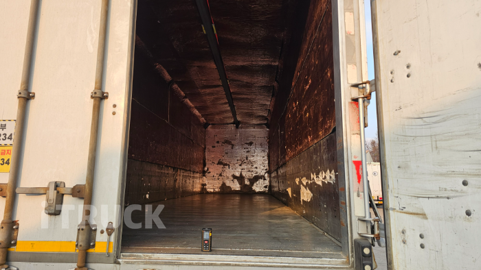 벤츠 아록스 299 후축 윙바디 7.5톤 오토 리타더 16