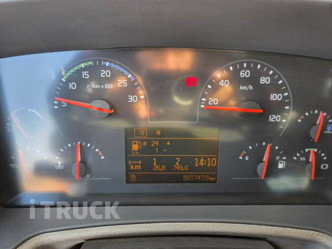 볼보 FL 후축 윙바디 4.5톤 오토 18