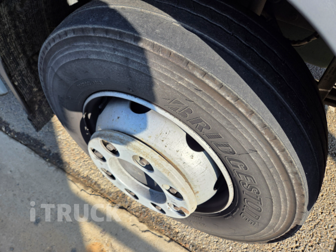 볼보 FL 후축 윙바디 4.5톤 오토 10