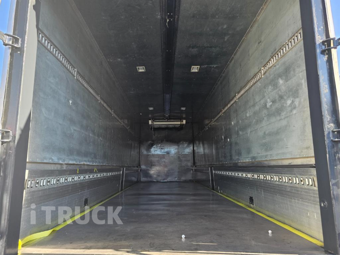 현대 메가트럭 280 십바리 냉장윙 4.5톤 수동 8