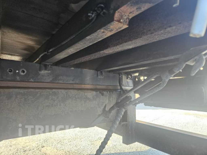 현대 메가트럭 235 단바리 카고 5톤 수동 8