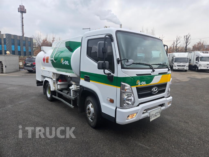 현대 탱크로리 올뉴마이티 5,000L 수동 2