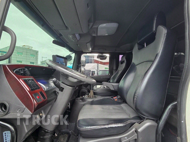 현대 메가트럭 3.5톤 광폭 냉동탑 7