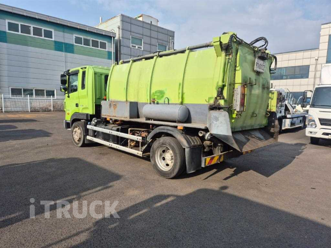 현대 음식물차 메가트럭 5톤 덤프식 배출 2