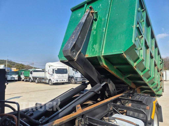 현대 메가트럭 암롤 225 5톤 수동 단바리 10