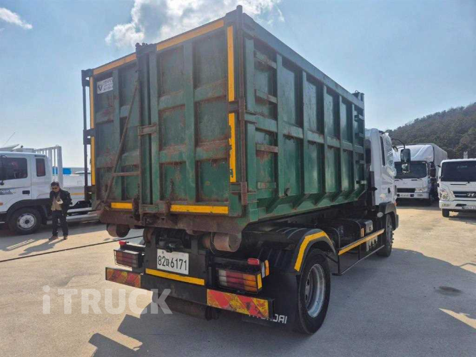 현대 메가트럭 암롤 225 5톤 수동 단바리 4