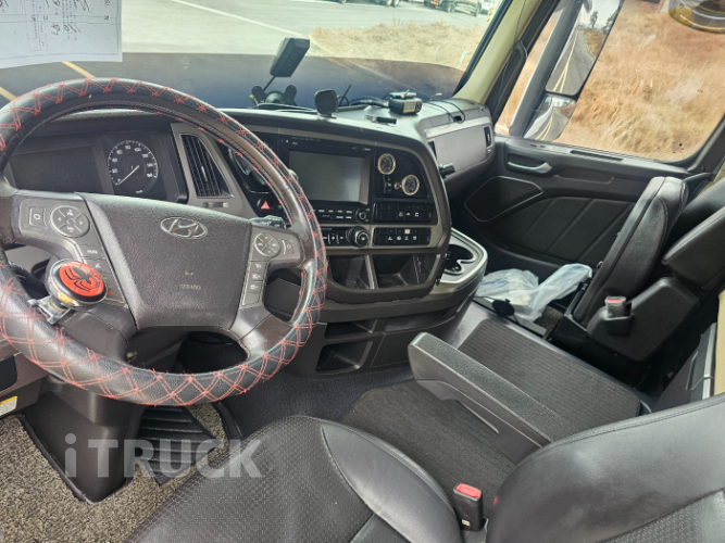 현대 엑시언트 520 후축 카고 25톤 오토 8