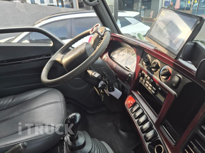 현대 이마이티 2.5톤 카고 슈퍼캡 15