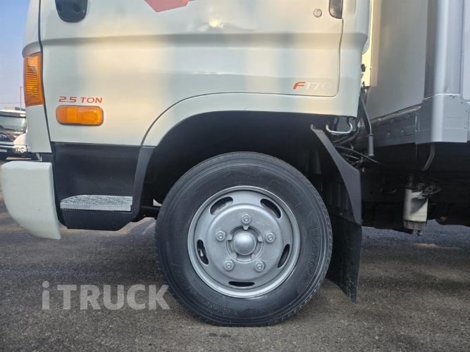 현대 이마이티 2.5톤 냉동탑 투냉 9