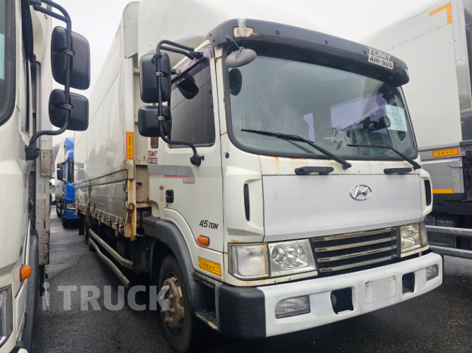 현대 메가트럭 260 후축 윙바디 4.5톤 수동 3