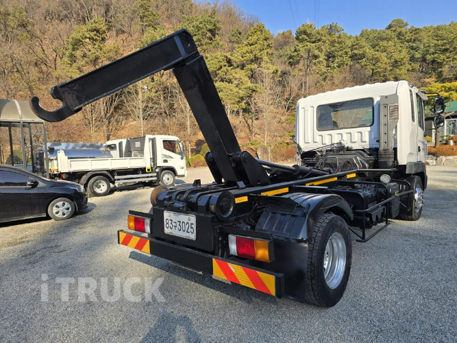 현대 메가트럭 암롤 250 5톤 수동 단바리 9