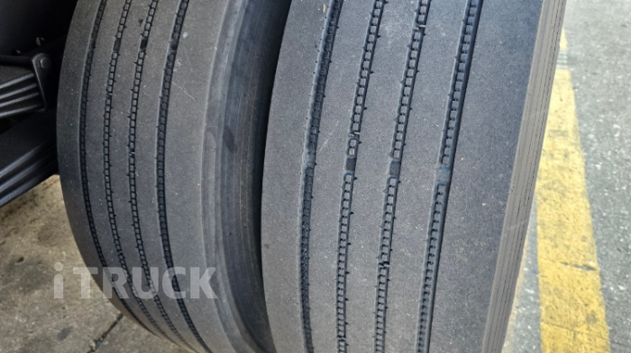 벤츠 아록스 299 후축 윙바디 7.5톤 오토 리타더 9