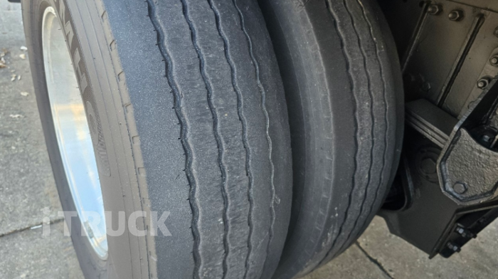 벤츠 아록스 299 후축 윙바디 7.5톤 오토 리타더 10