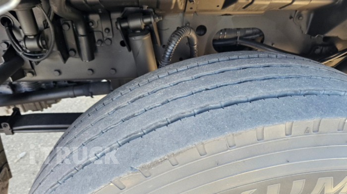 벤츠 아록스 299 후축 윙바디 7.5톤 오토 리타더 7