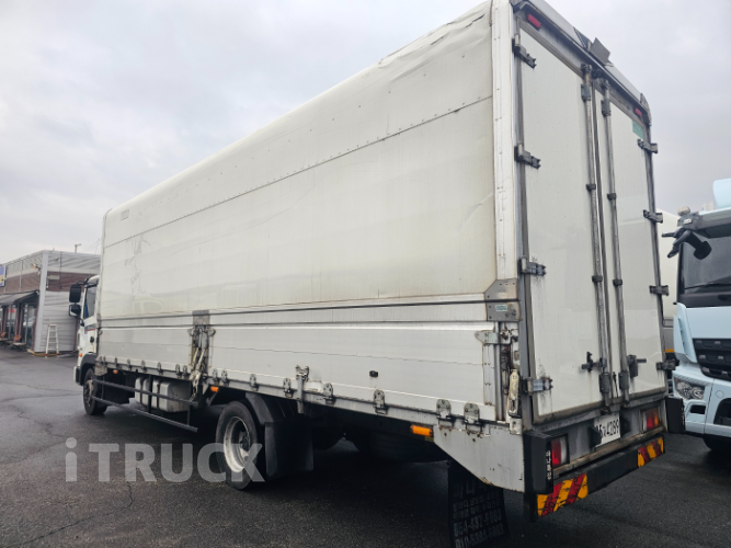 현대 메가트럭 260 단바리 윙바디 5톤 수동 8