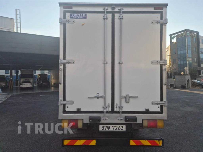 현대 올뉴마이티 2.5톤 냉동탑 6