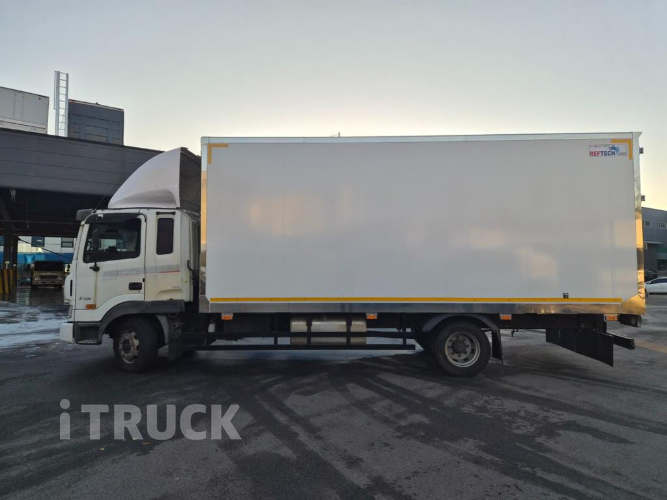 현대 메가트럭 260 단바리 익스하이탑 5톤 수동 4