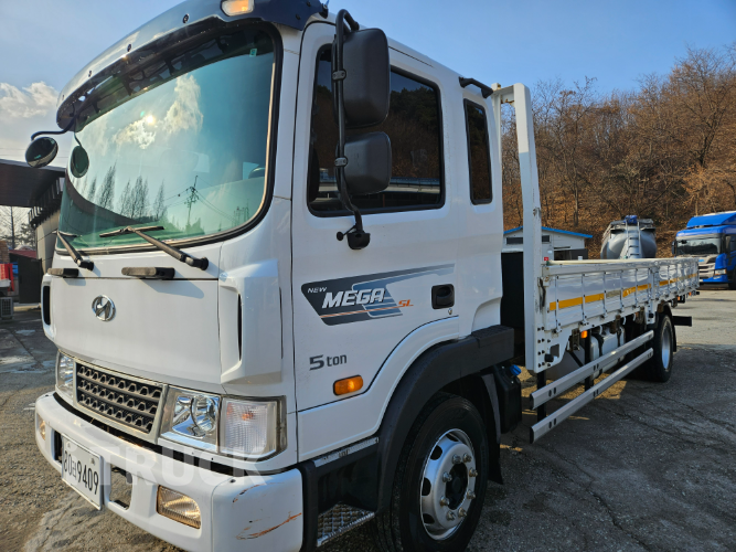 현대 메가트럭 280 단바리 카고 5톤 수동 1