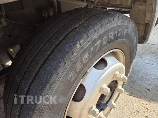 현대 메가트럭 280 단바리 카고 4.5톤 수동 7