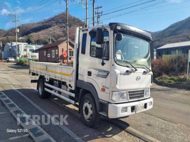 현대 메가트럭 280 단바리 카고 4.5톤 수동 0