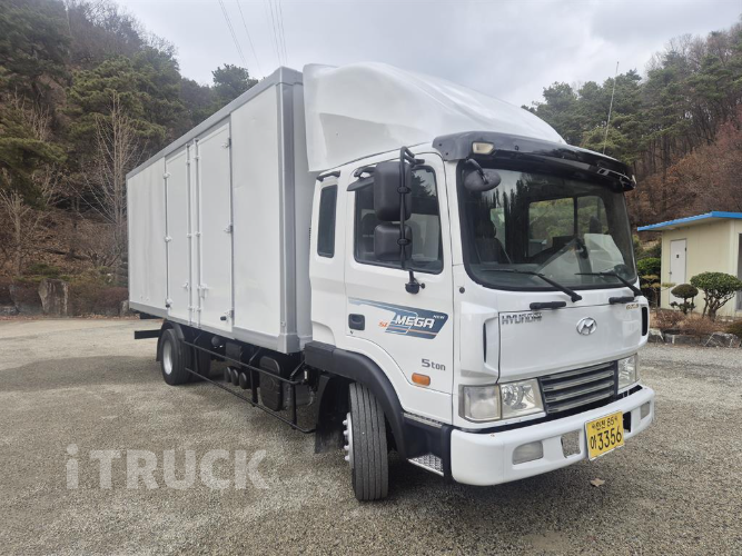 현대 메가트럭 250 단바리 익스하이탑 5톤 수동 0