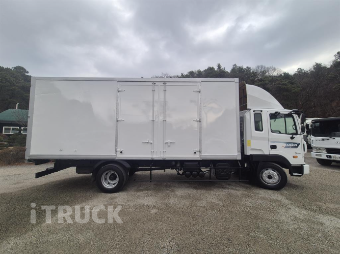 현대 메가트럭 250 단바리 익스하이탑 5톤 수동 4