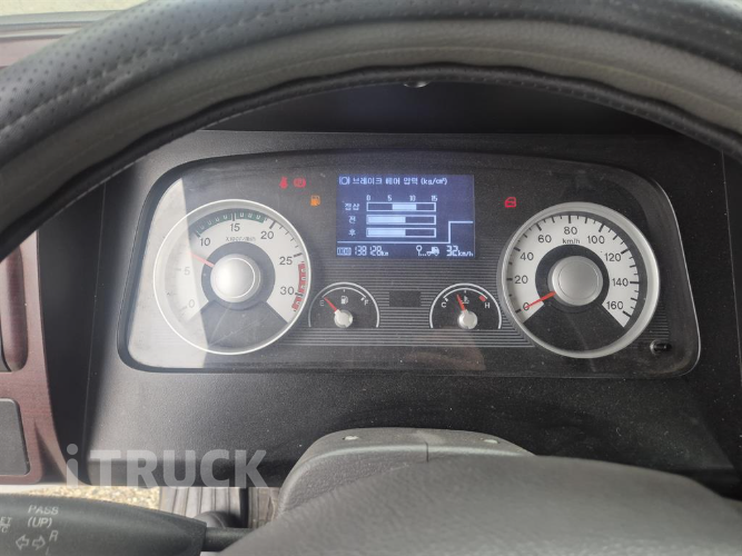 현대 메가트럭 250 단바리 익스하이탑 5톤 수동 7