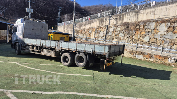 타타대우 프리마 후축 카고 4.5톤 수동 2