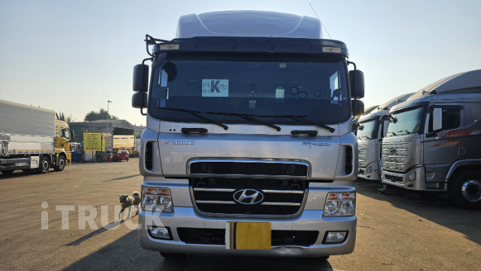 현대 메가트럭 와이드캡 300 후축 냉장윙 10.1톤 수동 1