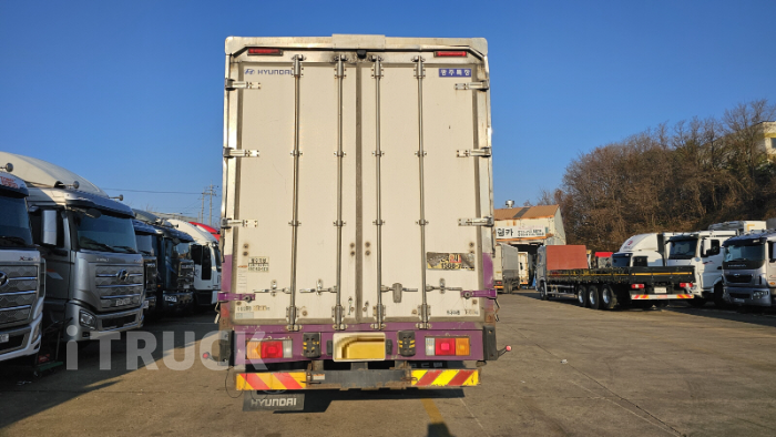 현대 메가트럭 와이드캡 300 후축 냉장윙 10.1톤 수동 3