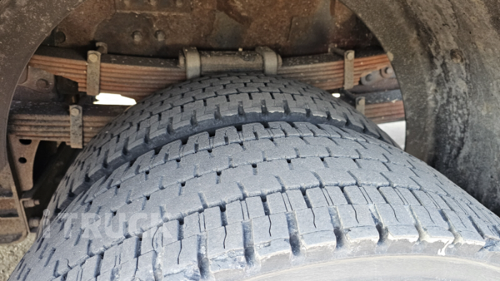 현대 메가트럭 와이드캡 300 후축 냉장윙 10.1톤 수동 8