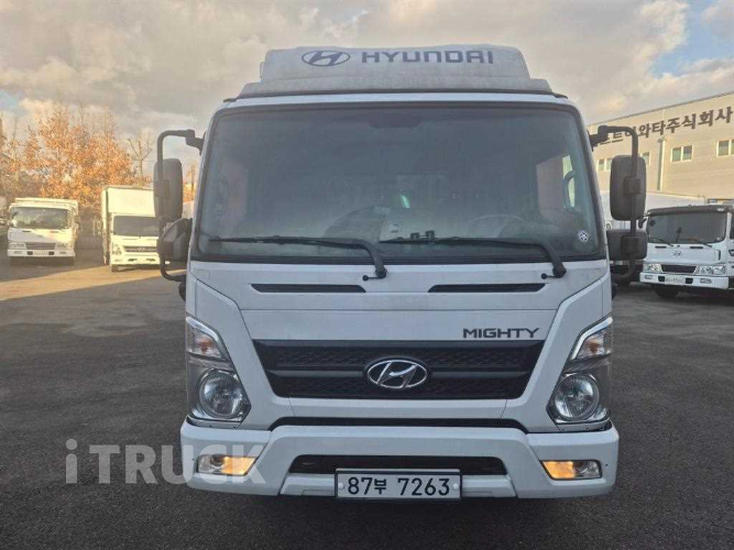 현대 올뉴마이티 2.5톤 냉동탑 2