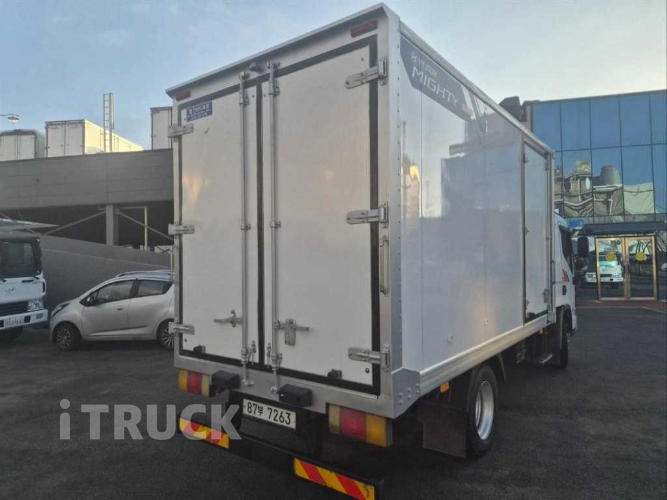 현대 올뉴마이티 2.5톤 냉동탑 8