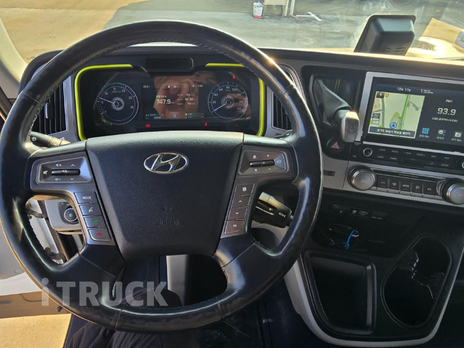 현대 살수차 파비스 스텐탱크 9,000L 오토 17