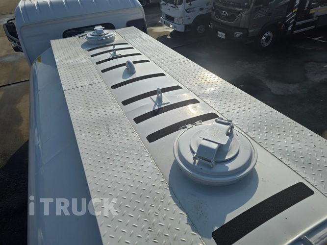 현대 살수차 파비스 스텐탱크 9,000L 오토 11