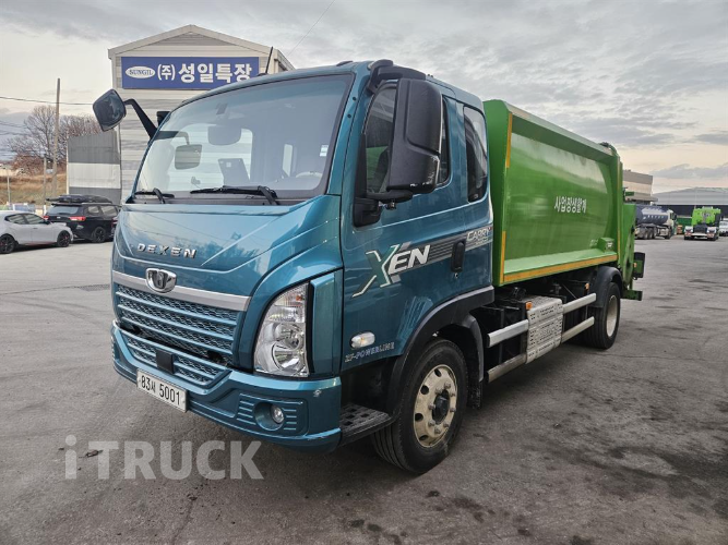 타타대우 압착진개 더쎈 4.9톤 밀판식 배출 0