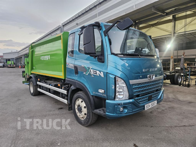 타타대우 압착진개 더쎈 4.9톤 밀판식 배출 2