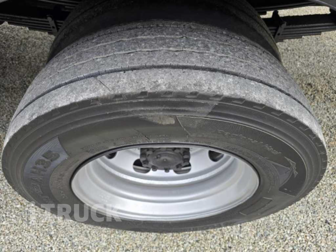 현대 메가트럭 250 단바리 카고 4.5톤 수동 10