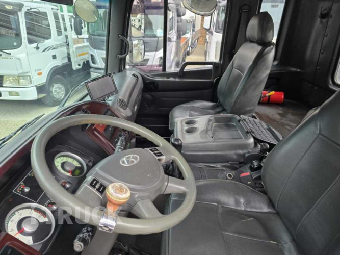 현대 메가트럭 250 단바리 카고 4.5톤 수동 7