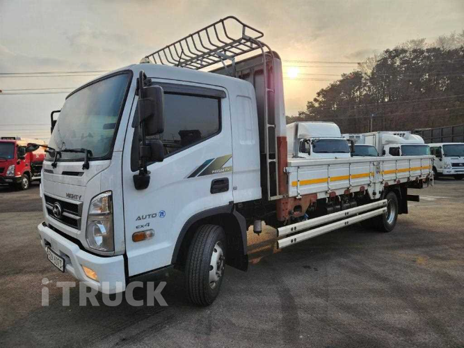 현대 메가트럭 4톤 광폭 카고 슈퍼캡 8