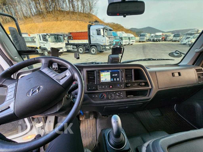 현대 메가트럭 4톤 광폭 카고 슈퍼캡 14