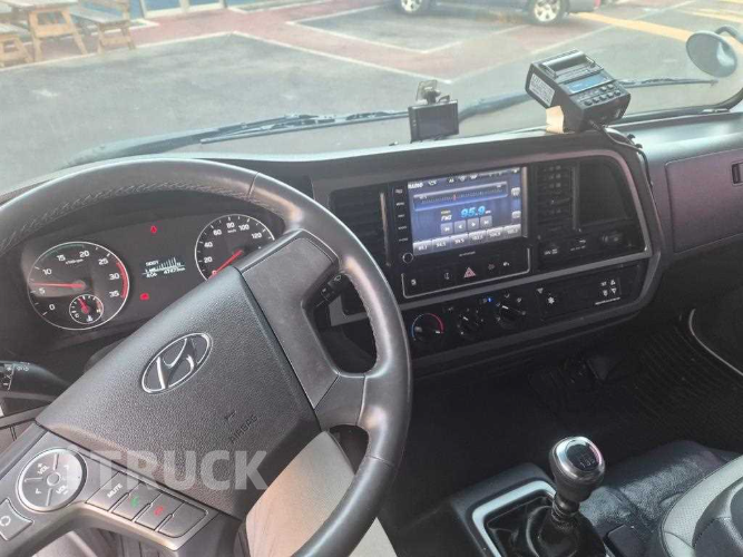 현대 올뉴마이티 2.5톤 냉동탑 7