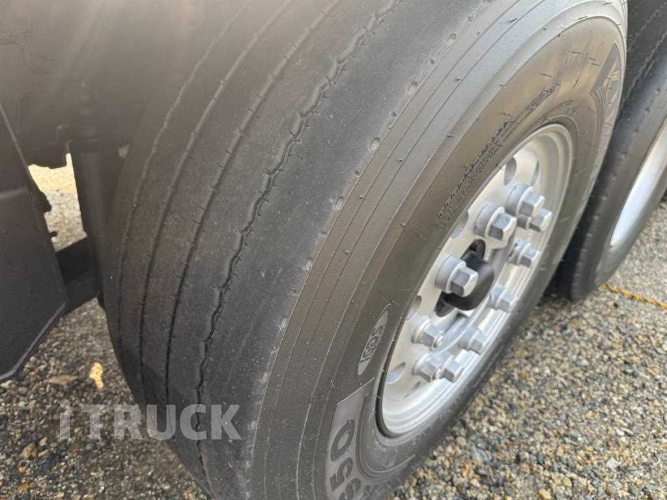 현대 트라고 암롤 420 25톤 수동 앞축 17