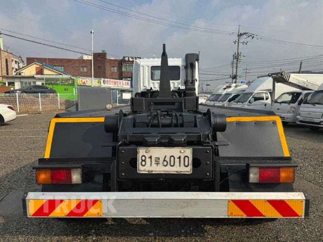 현대 트라고 암롤 420 25톤 수동 앞축 4