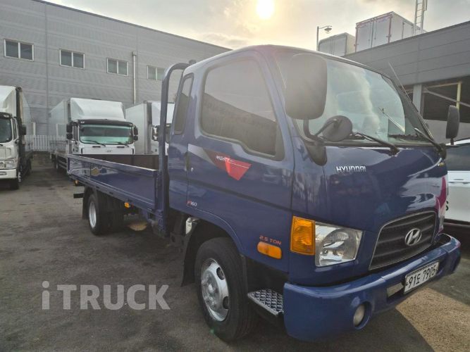 현대 이마이티 2.5톤 카고 슈퍼캡 초장축 2