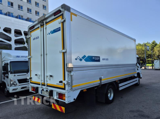 현대 올뉴마이티 3.5톤 광폭 윙바디 3