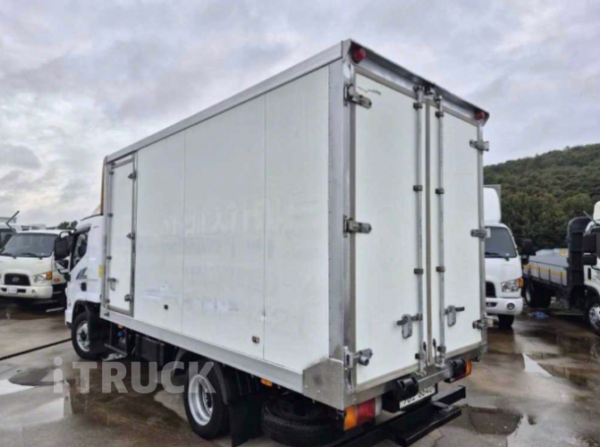 현대 올뉴마이티 2.5톤 냉동탑 6