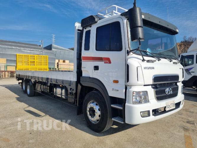 현대 어부바카 메가트럭 와이드캡 4.5톤 2